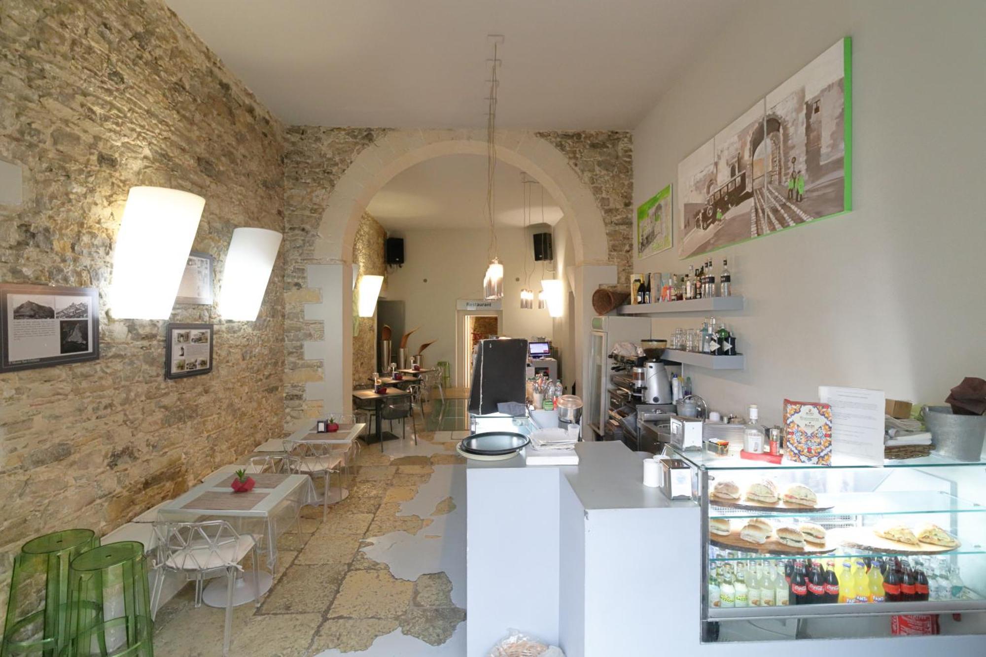 Al Postale 17 Bed and Breakfast Erice Exteriör bild